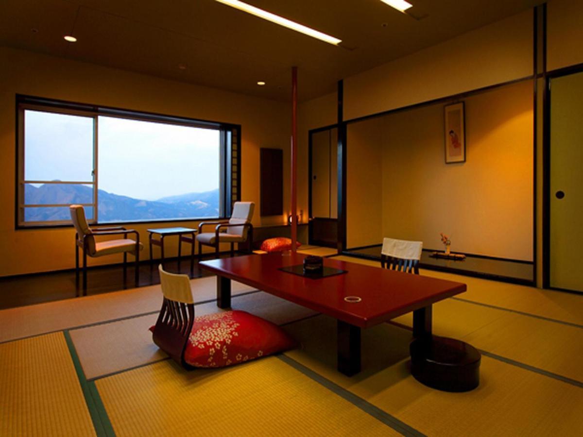 Shinki Hotel Shibukawa Exterior photo