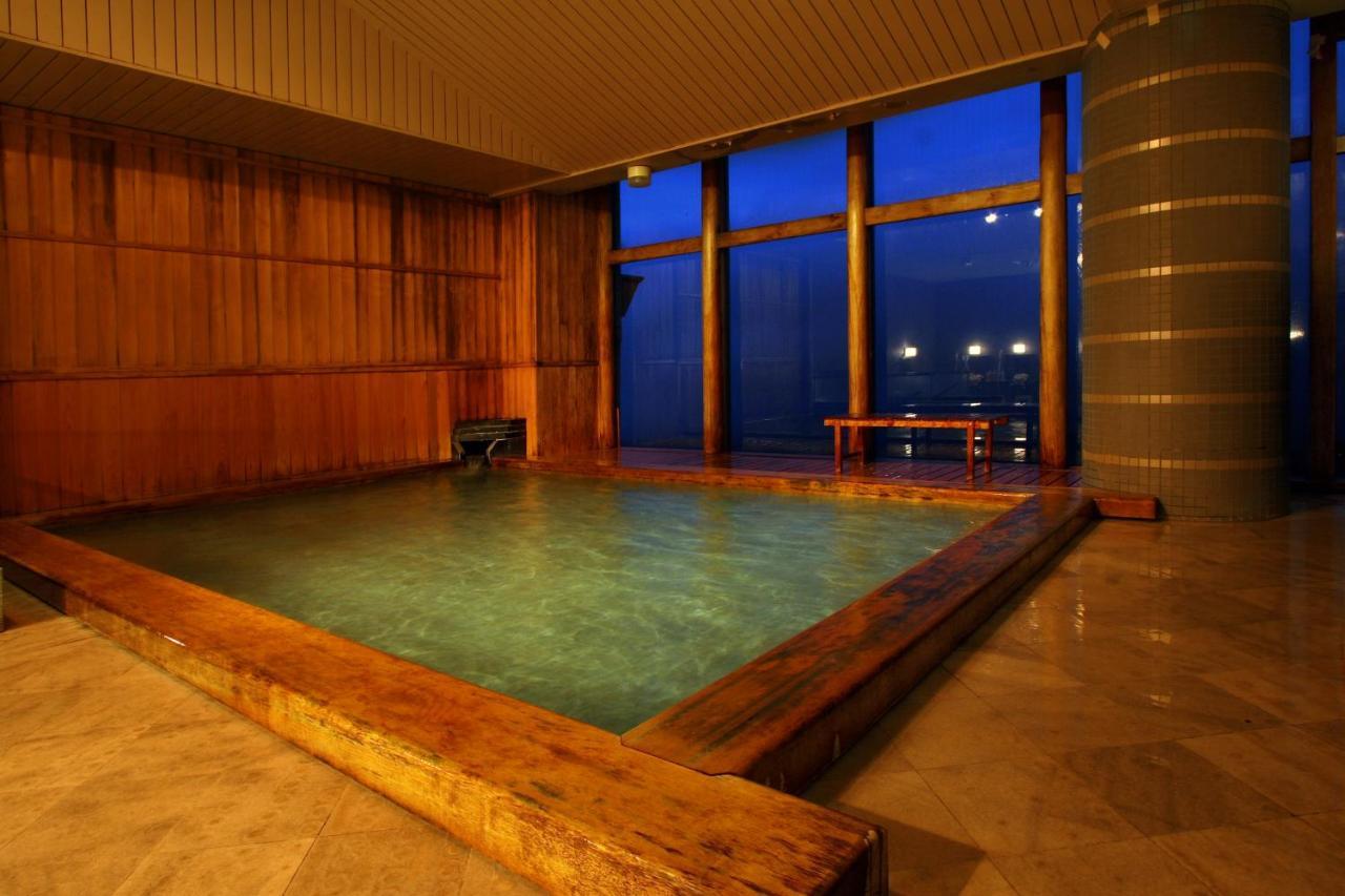 Shinki Hotel Shibukawa Exterior photo