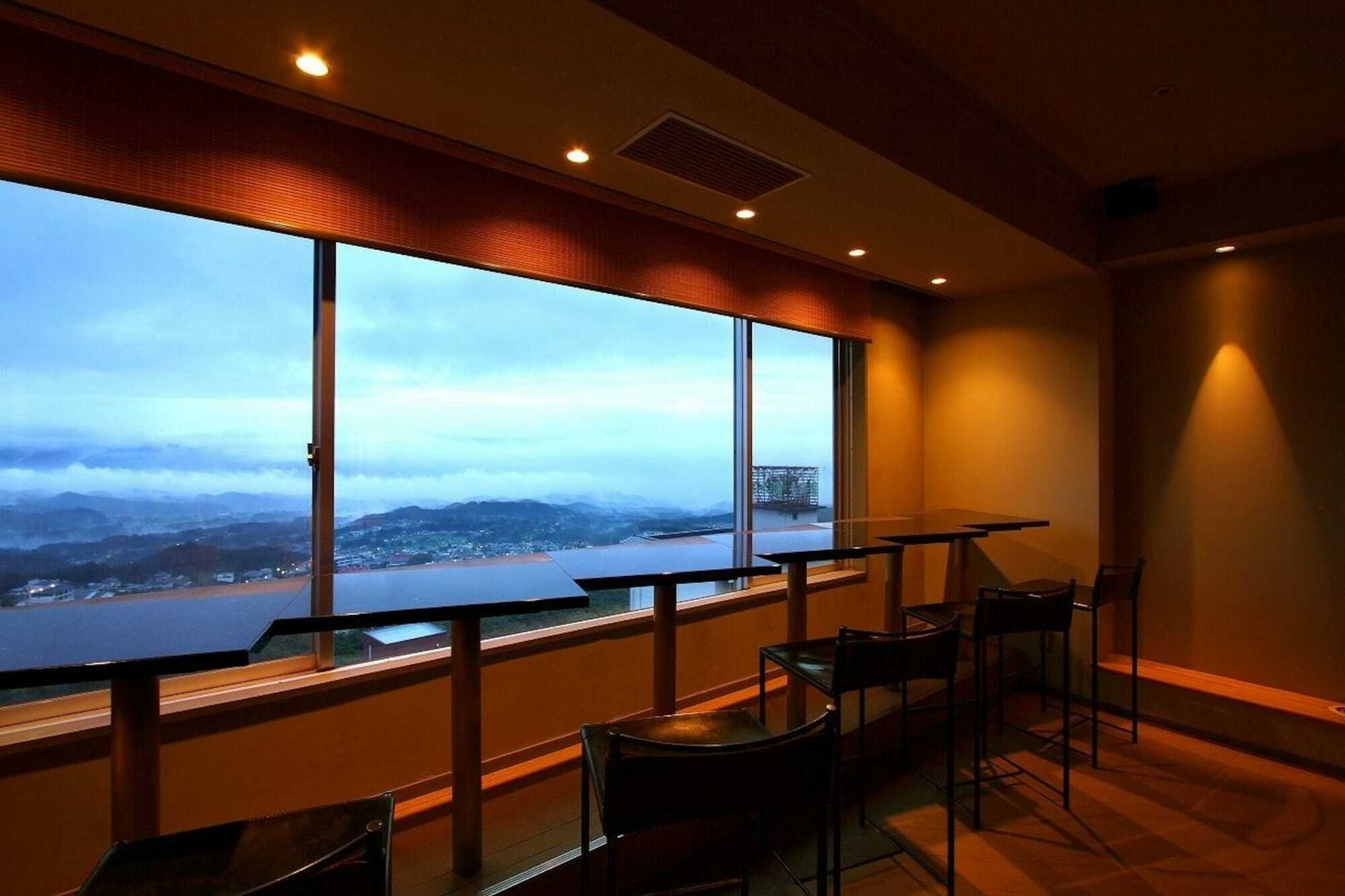 Shinki Hotel Shibukawa Exterior photo